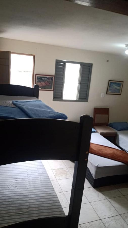 Hostel Office- Hospedagem Climatizada Quartos E Apartamentos Privativos Extrema Exterior foto