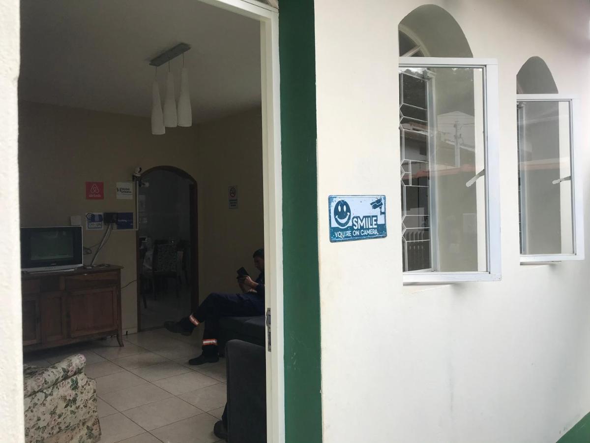 Hostel Office- Hospedagem Climatizada Quartos E Apartamentos Privativos Extrema Exterior foto